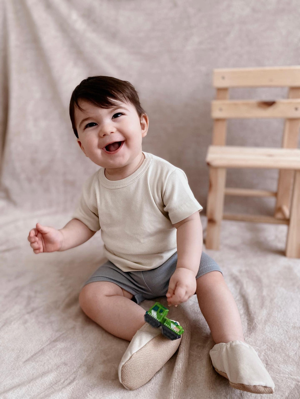 Velvet Soft Sole Baby Moccasins – Cream