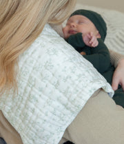ORGANIC MUSLIN BURP CLOTHS, 3 PACK (PISTACHIO + CREAM)