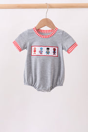 Grey character embroidery bubble