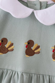 Green turkey embroidery scalloped dress
