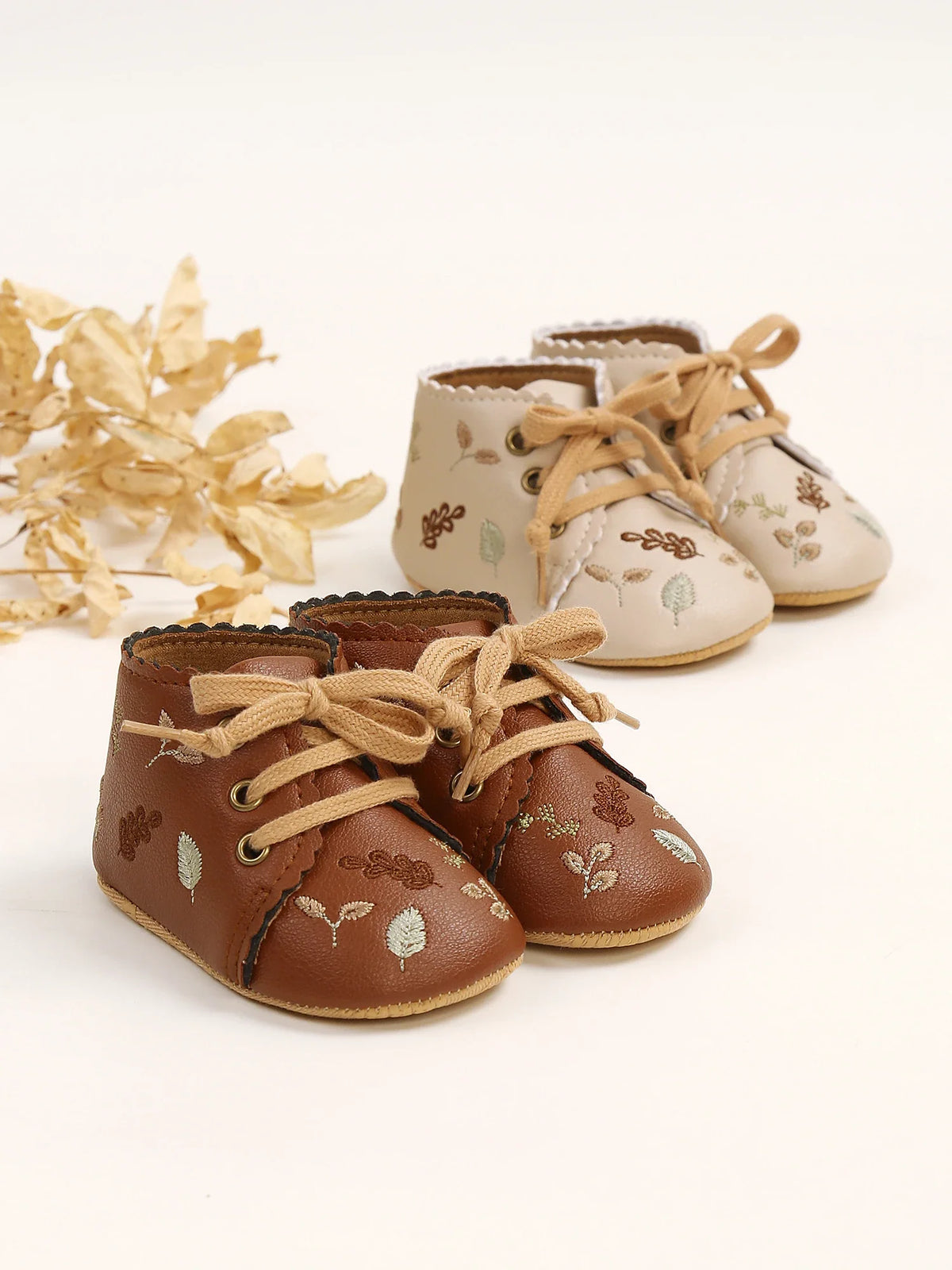 Baby Booties Velvet Anti-Slip Rubber Sole Cozy Winter Prewalker Shoes for Newborn Infant Boys and Girls