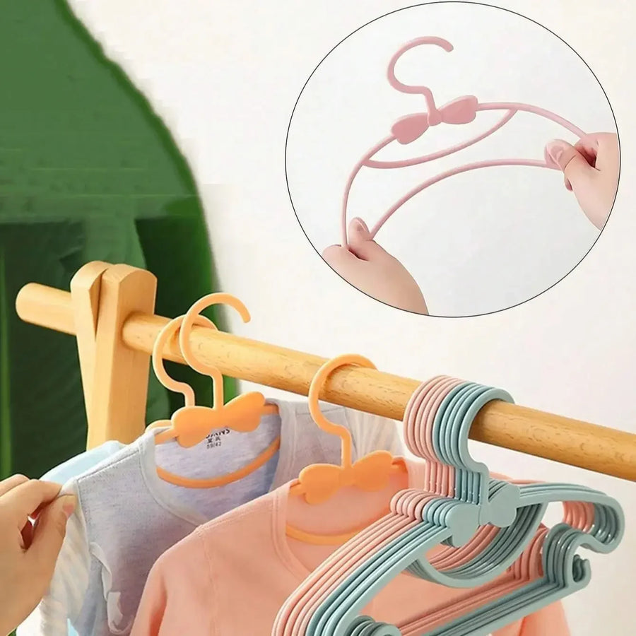 10/20/50-Pack Kids Plastic Hangers for Baby & Toddler Clothes – Slim Anti-Slip Closet Organizer (6.1 x 11.4 in / 15.5 x 29 cm)