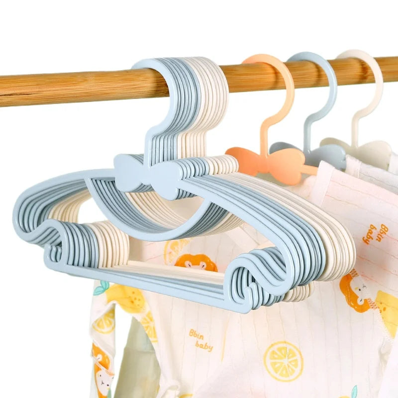 10/20/50-Pack Kids Plastic Hangers for Baby & Toddler Clothes – Slim Anti-Slip Closet Organizer (6.1 x 11.4 in / 15.5 x 29 cm)