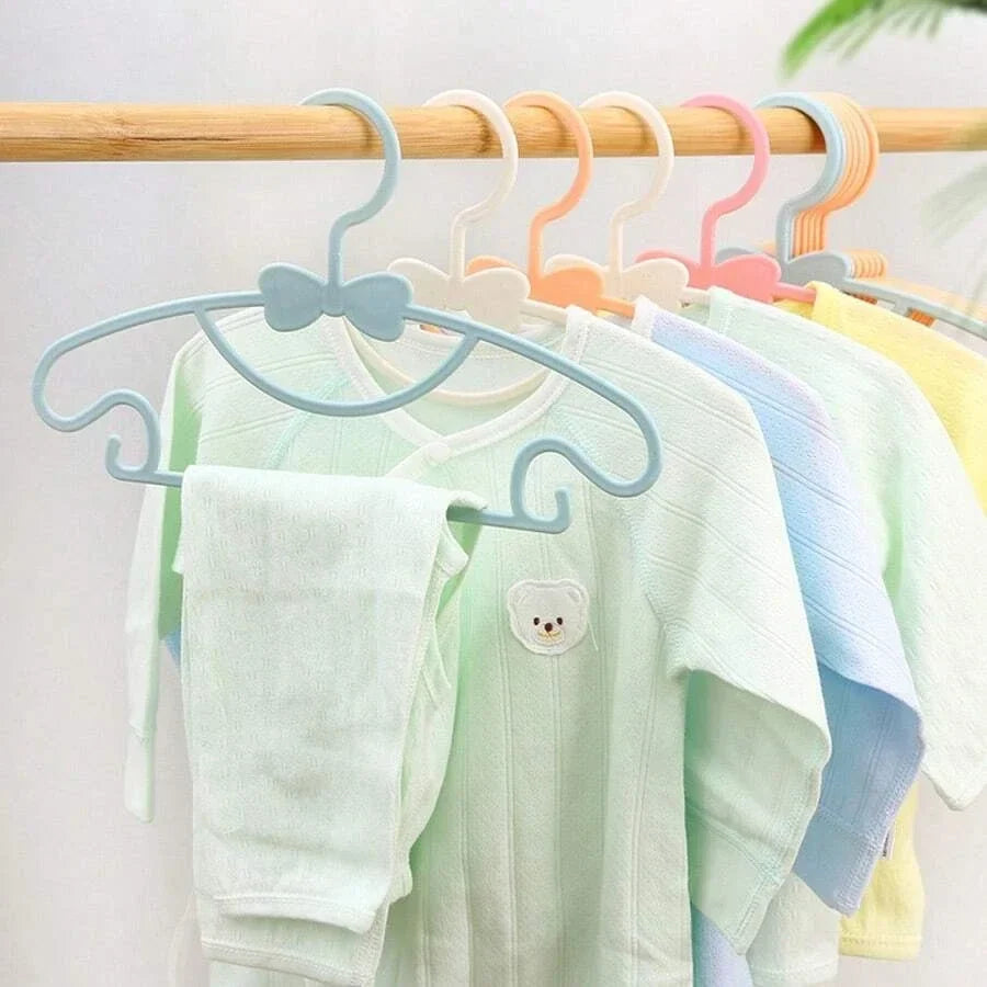 10/20/50-Pack Kids Plastic Hangers for Baby & Toddler Clothes – Slim Anti-Slip Closet Organizer (6.1 x 11.4 in / 15.5 x 29 cm)
