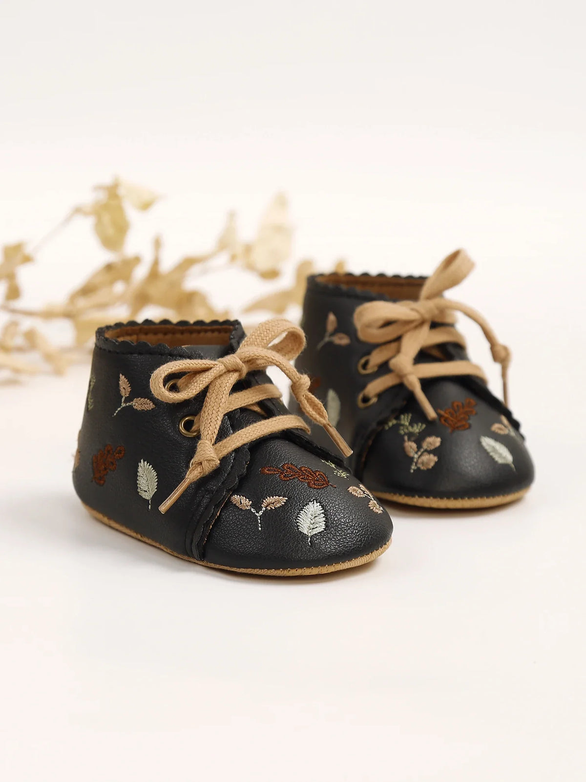 Baby Booties Velvet Anti-Slip Rubber Sole Cozy Winter Prewalker Shoes for Newborn Infant Boys and Girls