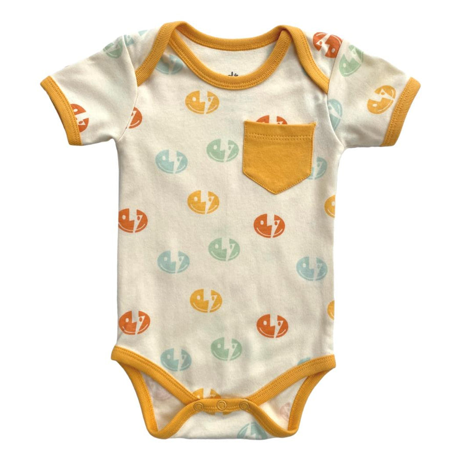Organic Cotton Baby Bodysuit – GOTS Certified Short Sleeve Newborn Onesie – Smiley Bolts