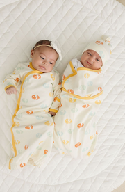 Organic Cotton Baby Blanket – GOTS Certified Swaddle Blanket – Smiley Bolts